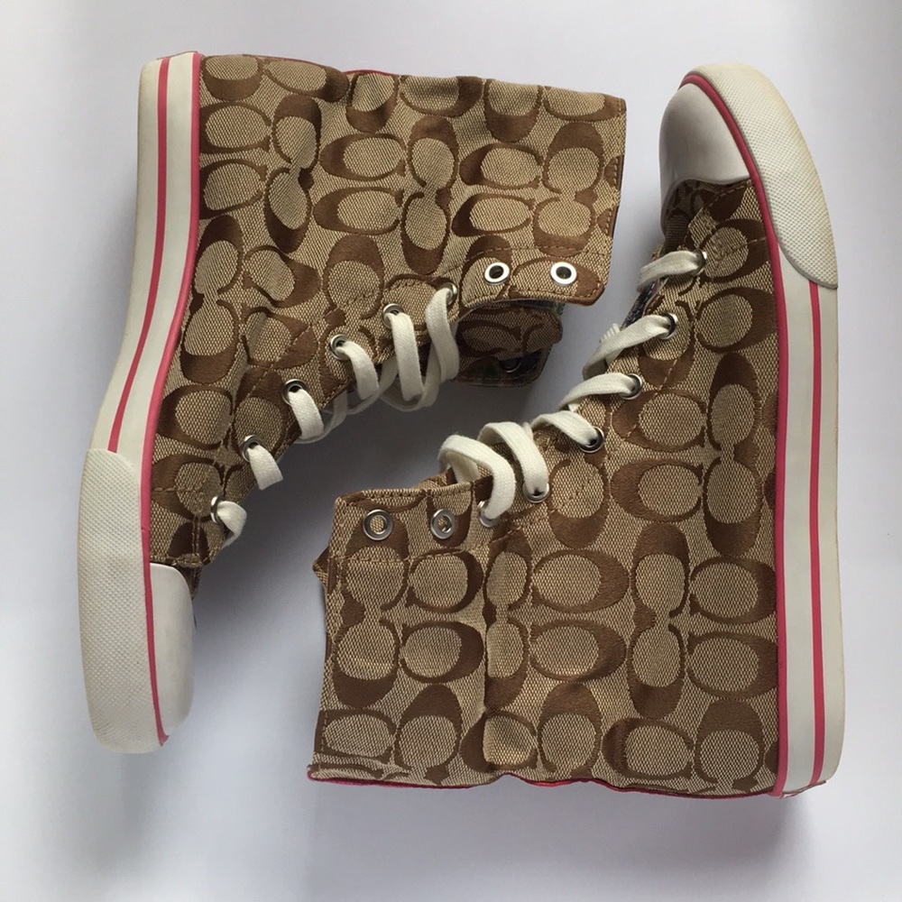 Coach “Bonney” hightop sneakers size 9 , bought never worn them reposh